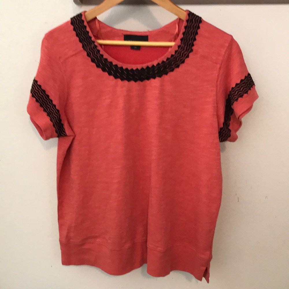 Attention Blouse orange/red color, embroidered neckline and sleeves larg…